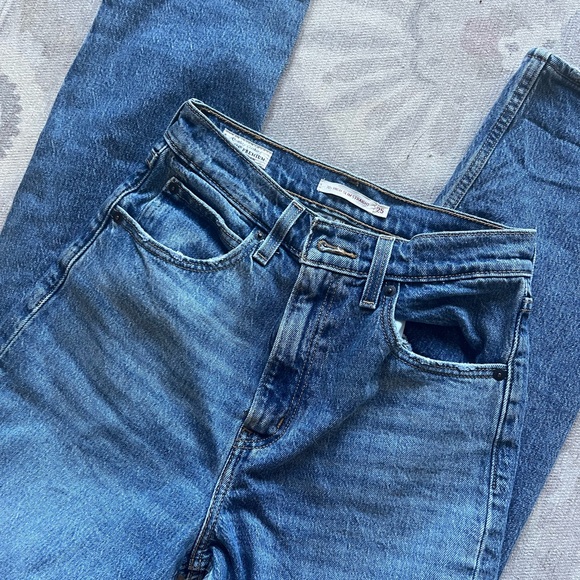 Levi’s 70'S HIGH RISE SLIM STRAIGHT WOMEN'S JEANS - Picture 9 of 9